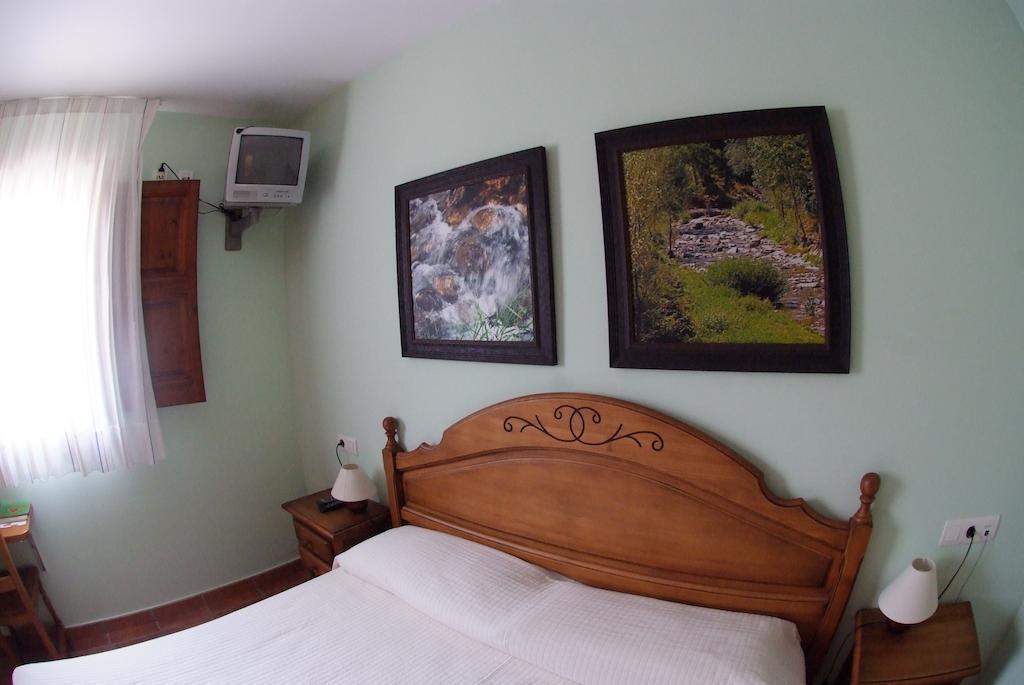 Hotel Casa Duaner Гвардиола-де-Берга Номер фото